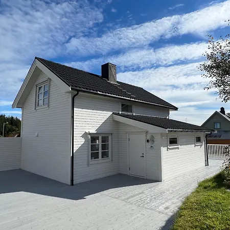Norspan - Lofoten With Seaview بيت للعطل